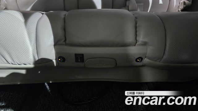 Kia Canival 2017 — photo 33