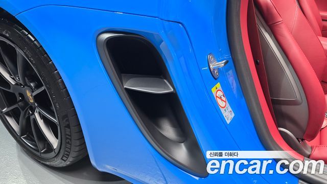 Porsche 718 2024 — photo 18