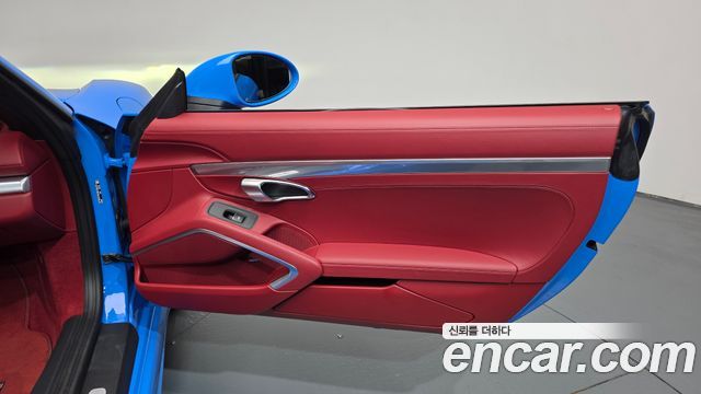 Porsche 718 2024 — photo 14