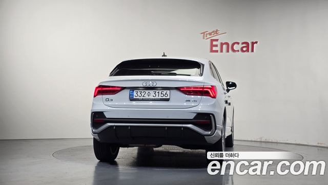Audi Q3 2022 — photo 4