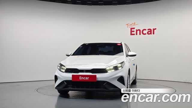Kia K3 2024 — photo 3