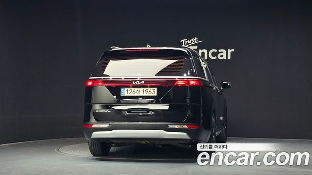 Kia Canival 2022 — photo 4
