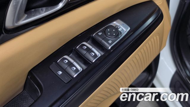 Kia Canival 2023 — photo 26