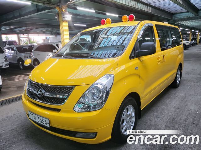 Hyundai Starex 2014 — photo 2