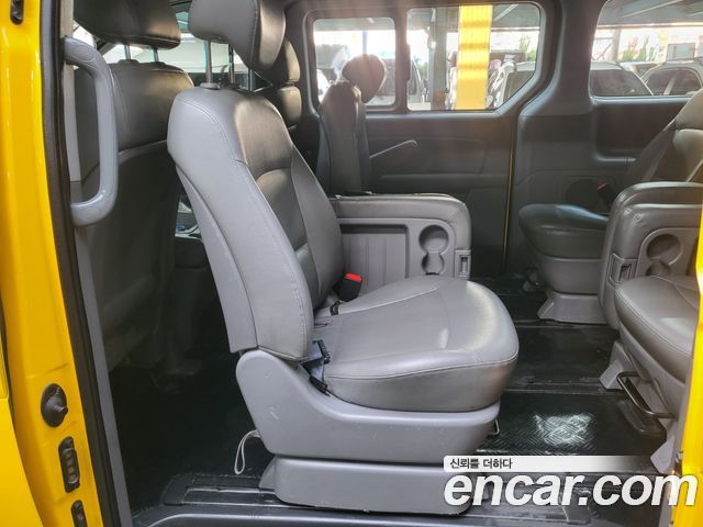 Hyundai Starex 2014 — photo 13