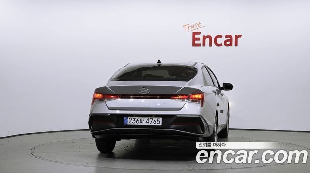 Hyundai AVANTE 2026 — photo 4