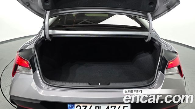 Hyundai AVANTE 2026 — photo 20