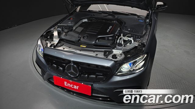 Mercedes-Benz E-Class 2019 — photo 6