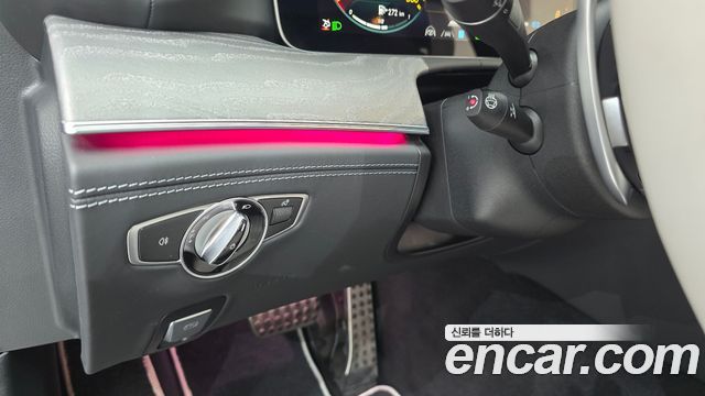 Mercedes-Benz AMG GT 2022 — photo 26
