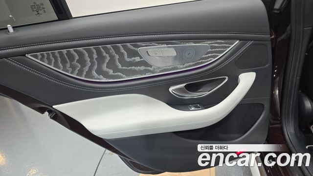 Mercedes-Benz AMG GT 2022 — photo 15