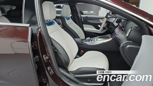 Mercedes-Benz AMG GT 2022 — photo 16
