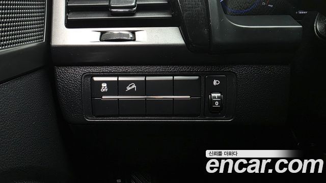 KG Mobility Rexton 2021 — photo 28