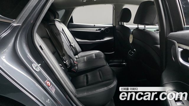 Hyundai Grandeur 2018 — photo 17