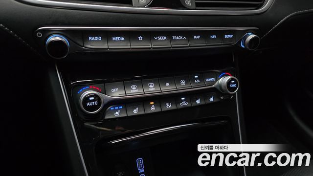 Hyundai Grandeur 2018 — photo 23