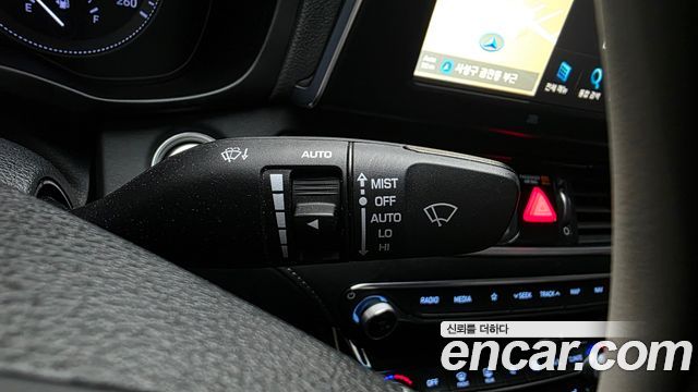 Hyundai Grandeur 2018 — photo 29