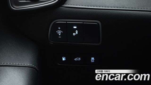 Hyundai Grandeur 2018 — photo 30