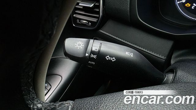 Hyundai Grandeur 2018 — photo 32