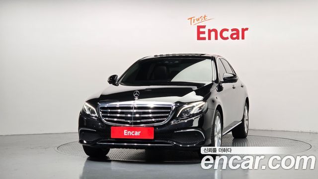 Mercedes-Benz E-Class 2020 — photo 3