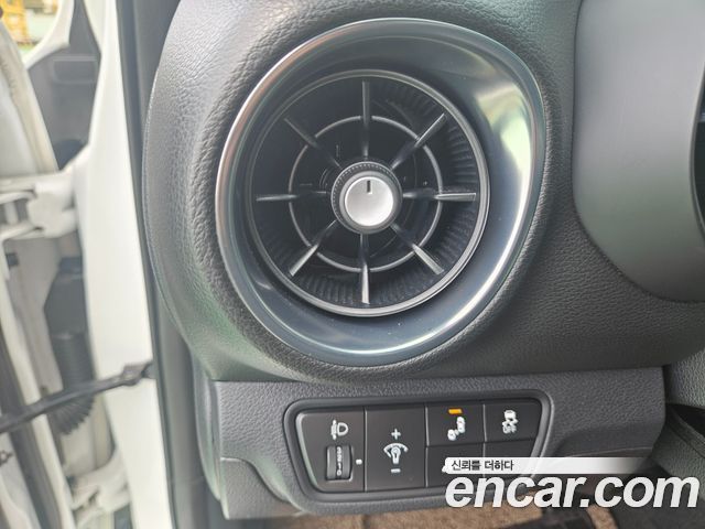 Kia K3 2019 — photo 14