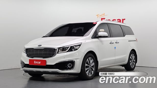 Kia Canival 2016 — photo 1