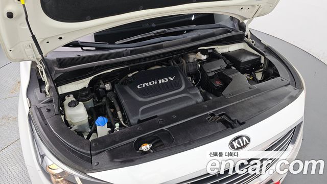 Kia Canival 2016 — photo 5