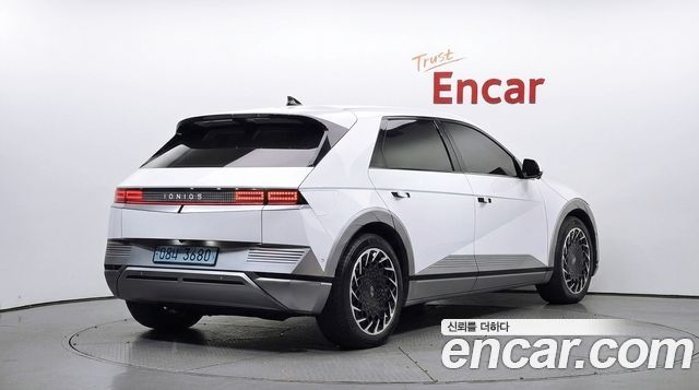 Hyundai Ioniq5 2022 — photo 2