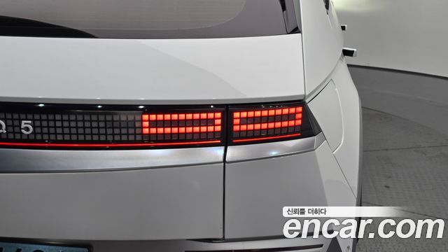 Hyundai Ioniq5 2022 — photo 9