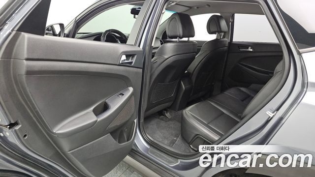 Hyundai Tucson 2016 — photo 16