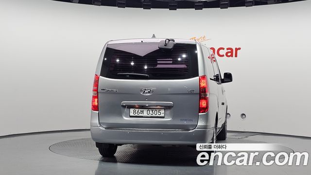 Hyundai Starex 2019 — photo 4