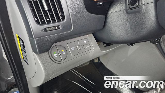 Hyundai Starex 2019 — photo 19