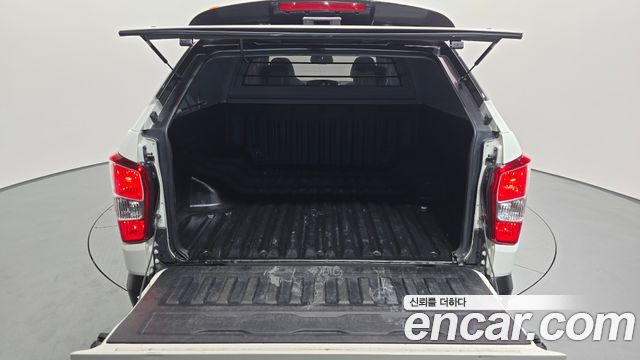 KG Mobility Rexton 2019 — photo 24