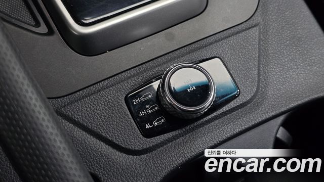 KG Mobility Rexton 2019 — photo 27