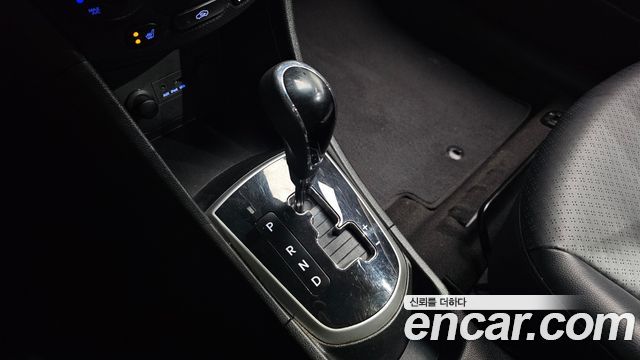 Hyundai Accent 2012 — photo 12
