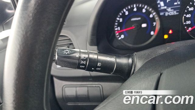 Hyundai Accent 2012 — photo 27
