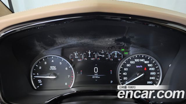 Cadillac XT5 2018 — photo 11