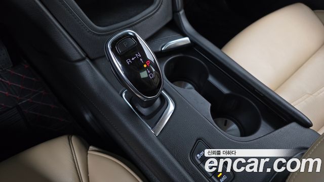 Cadillac XT5 2018 — photo 12