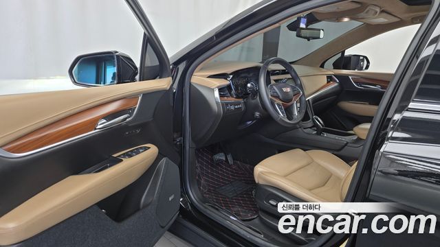 Cadillac XT5 2018 — photo 13