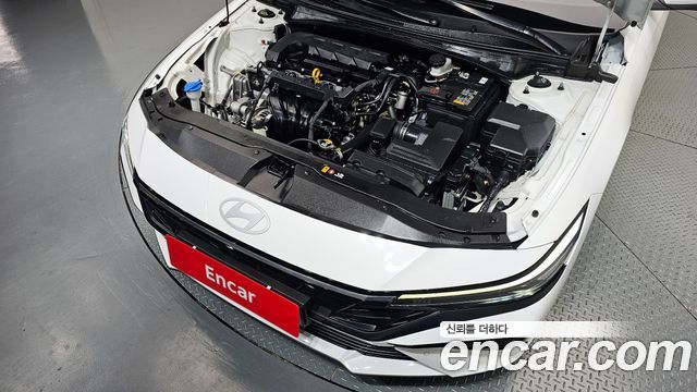 Hyundai AVANTE 2025 — photo 6