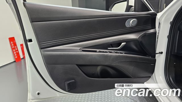 Hyundai AVANTE 2025 — photo 14