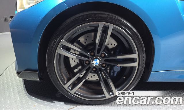 BMW M2 2017 — photo 5