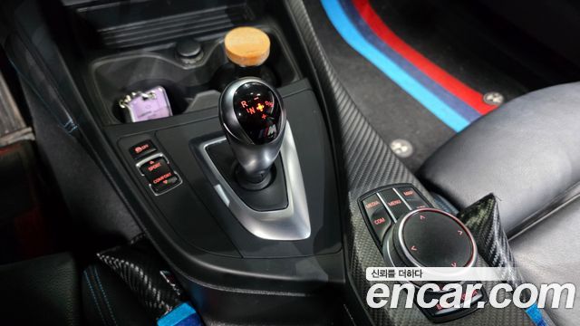 BMW M2 2017 — photo 12