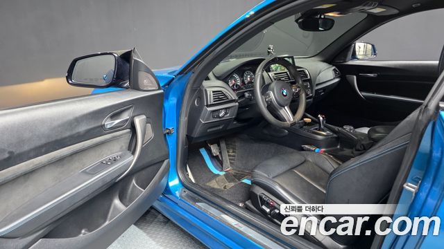 BMW M2 2017 — photo 13