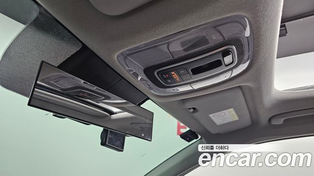 Hyundai AVANTE 2021 — photo 24