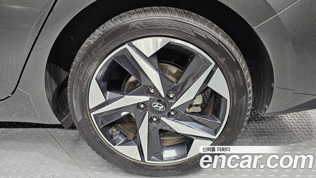 Hyundai AVANTE 2021 — photo 7