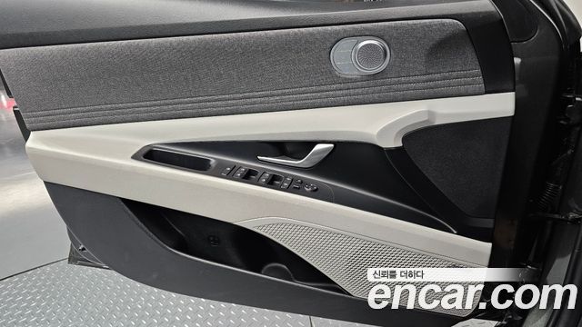 Hyundai AVANTE 2021 — photo 14