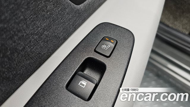 Hyundai AVANTE 2021 — photo 30