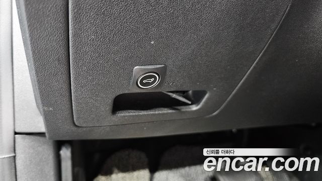 Hyundai AVANTE 2021 — photo 32