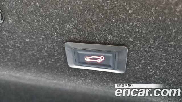 Hyundai AVANTE 2021 — photo 33