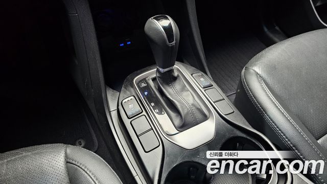 Hyundai Santafe 2015 — photo 12