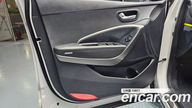 Hyundai Santafe 2015 — photo 14